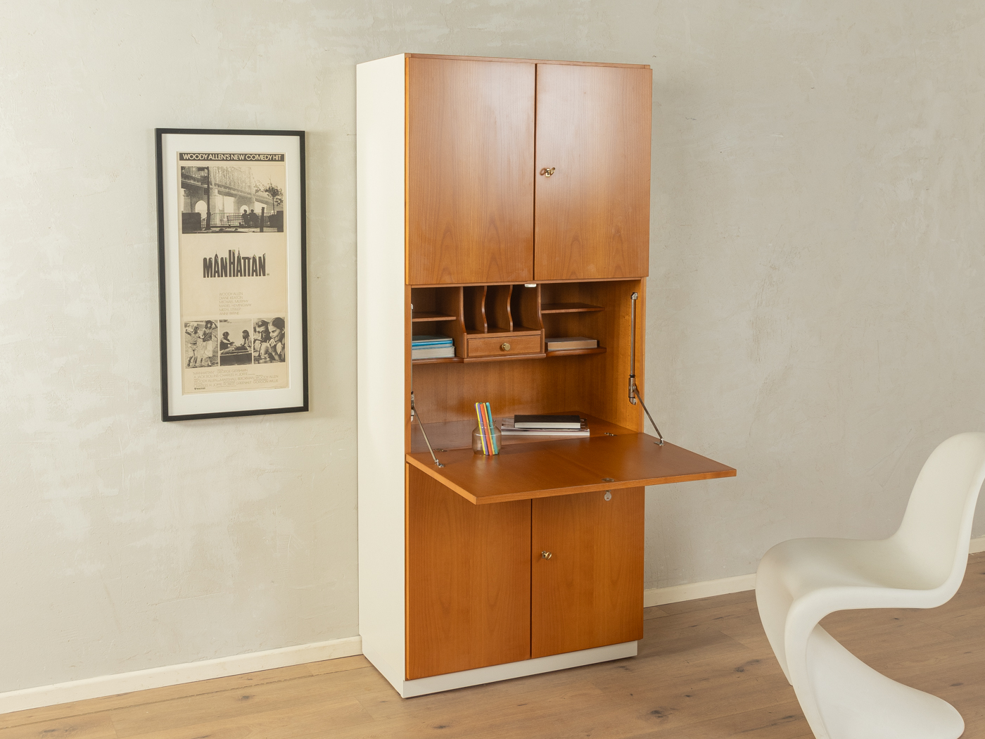 1960s Bureau