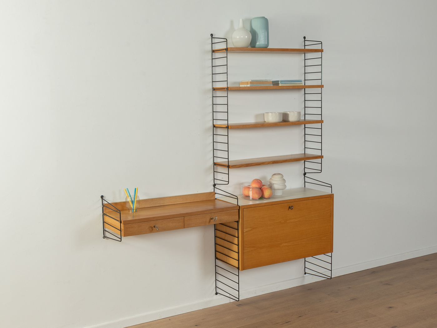 1950s Shelving System, Nils Strinning