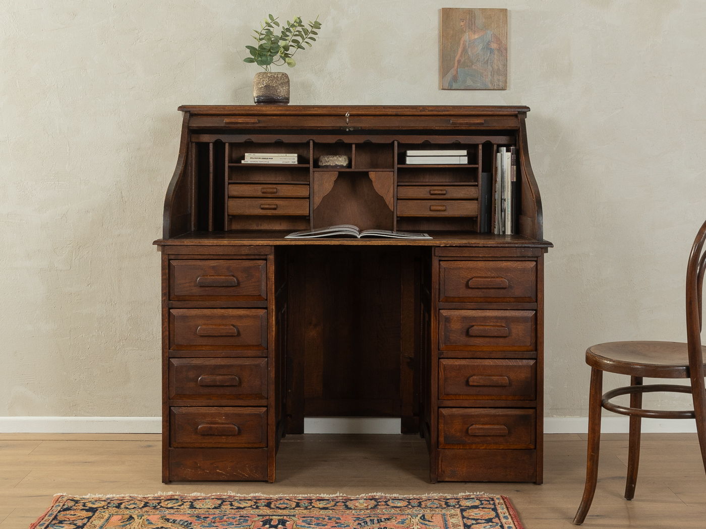 1900s  Bureau 
