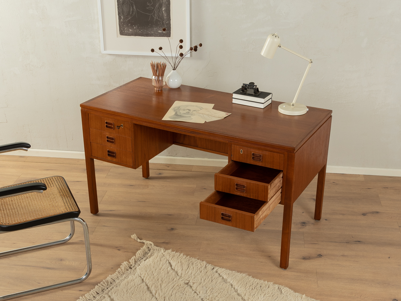 Desk, Tibergaard