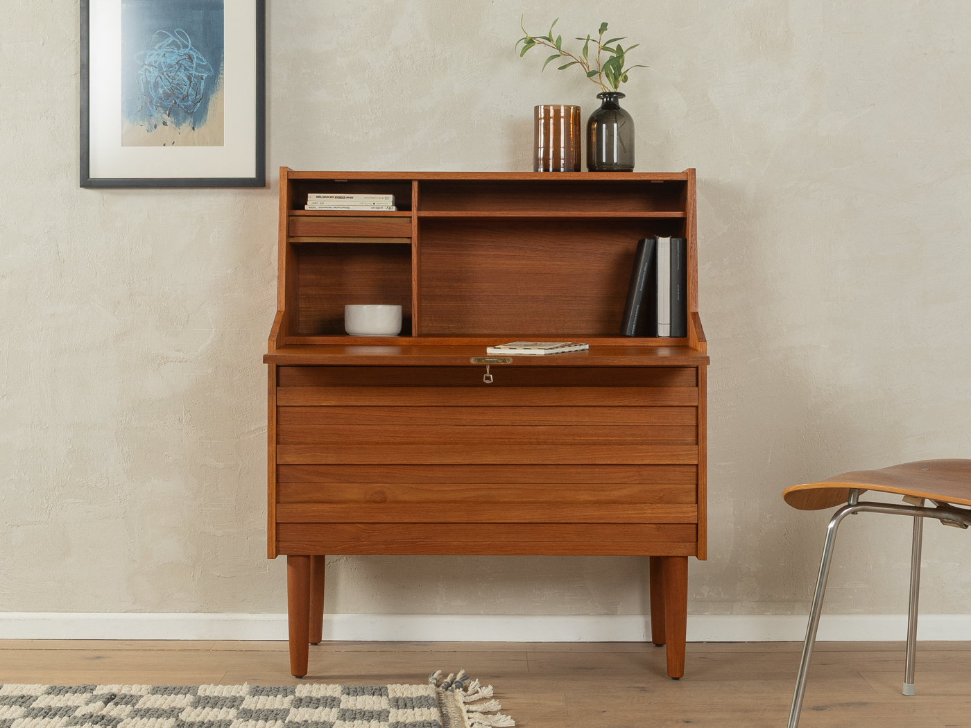 1960s Bureau, Rooval